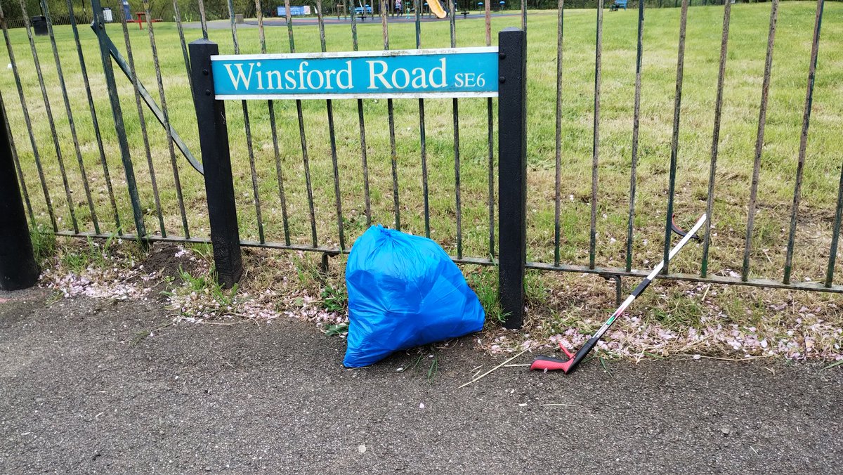 Three bags filled on the round trip to Airthrill in #Catford for the youngest's birthday party. #litter #se6 #rubbish