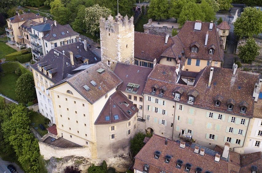 ArtsLudiques's tweet image. We are proud and delighted that Diane Launier has joined the Foundation Neuchâtel Fantastique to help design and build the &quot;Tour du Fantastique&quot;. 
This exhibition and creative space based around the works #Johnhowe and fantasy will be located in the old prisons of Neuchâtel.