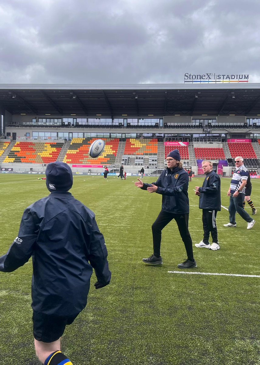 HertfordRFC's tweet photo. Great day @Saracens Stone stadium for Hertford RFC Mixed ability team, enjoying the tournament fun. Great work, all concerned. #weareHertford https://t.co/41dPlF7P4g