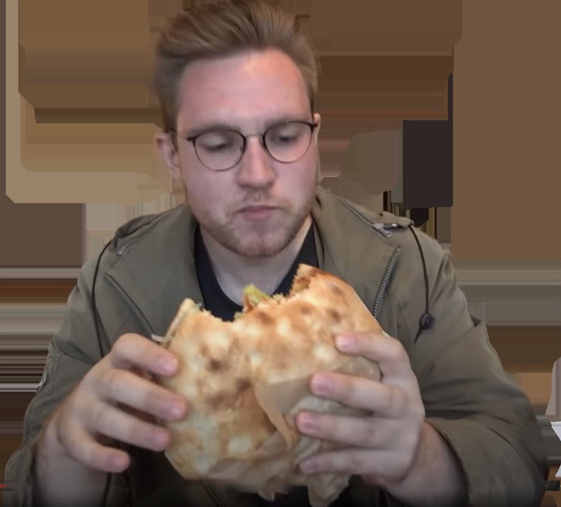 HowLateWasOhnePixel tweet media