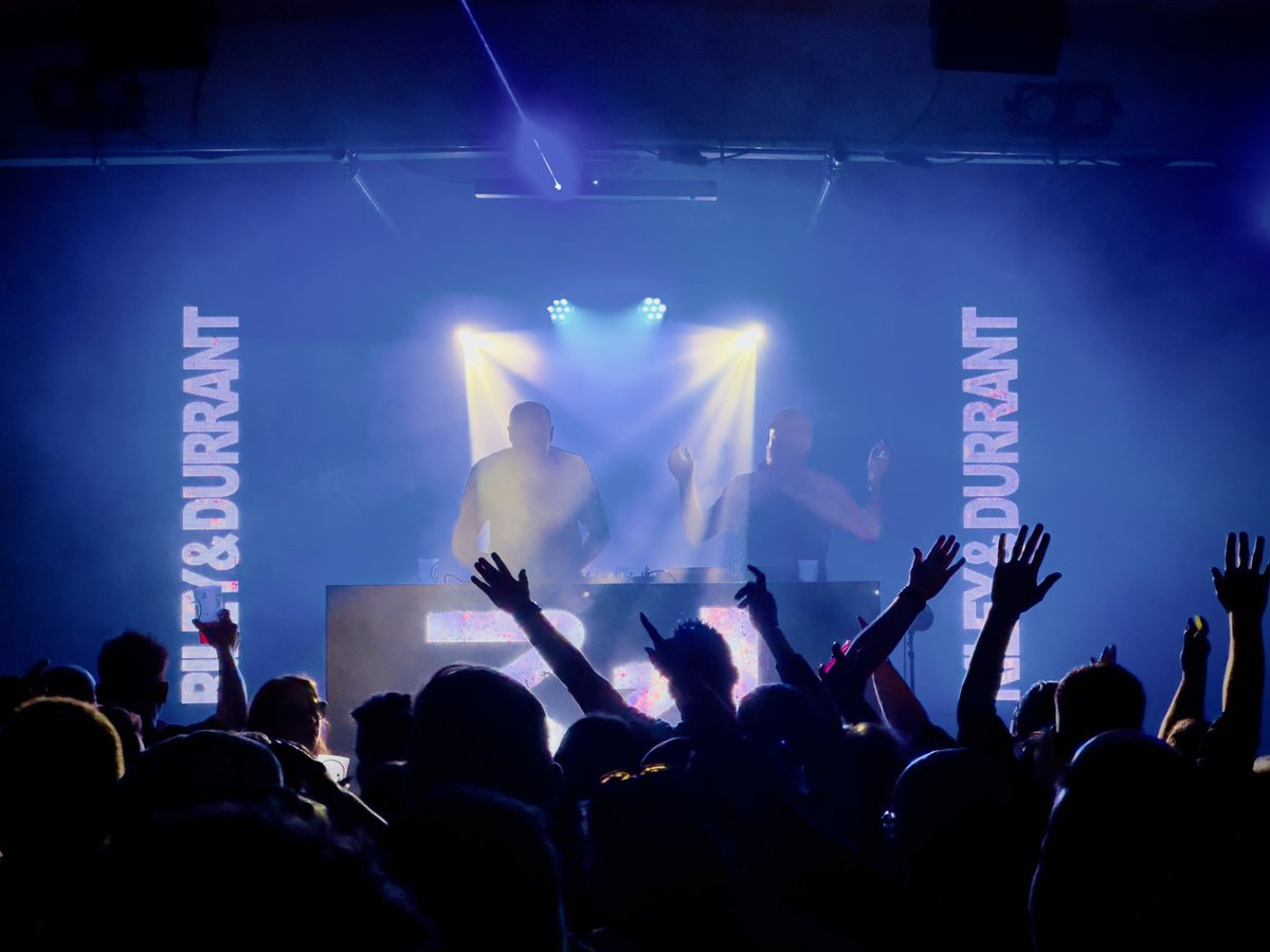 Andy Denial 📸 tweet media