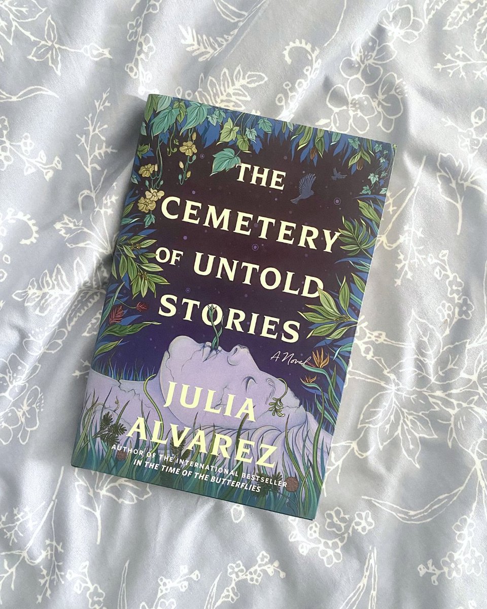 'The Cemetery of Untold Stories is an exploration of storytelling, who owns the stories, who gets to tell them, what happens to silenced stories and histories.' Learn more about this instant classic: bit.ly/49fPxZ8 @AlgonquinBooks | @writerjalvarez