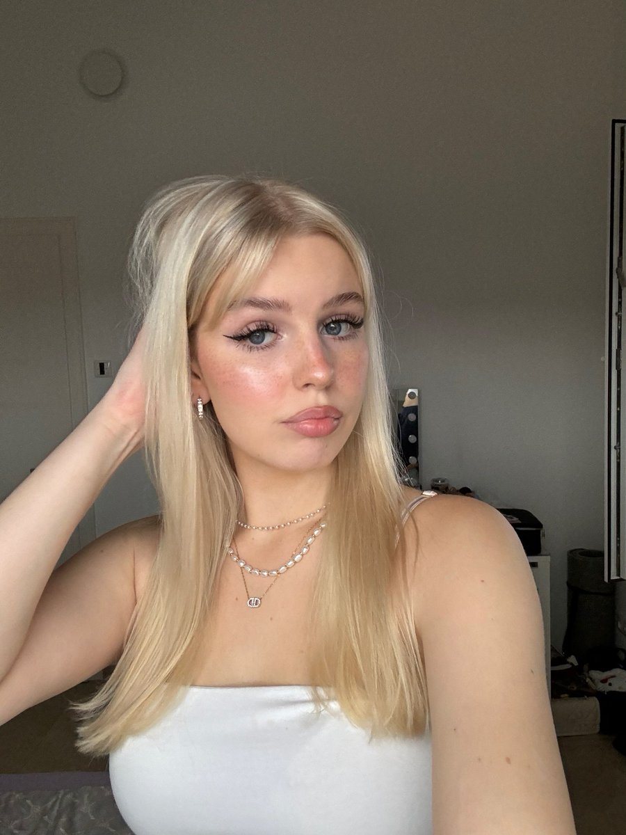 Mia💞 tweet media
