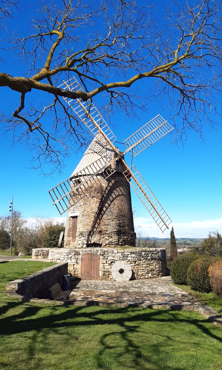 𝐂𝐮𝐠𝐚𝐫𝐞𝐥 🌬️
Faites tourner les ailes de la liberté ! 📷 FTA #Castelnaudary #Aude