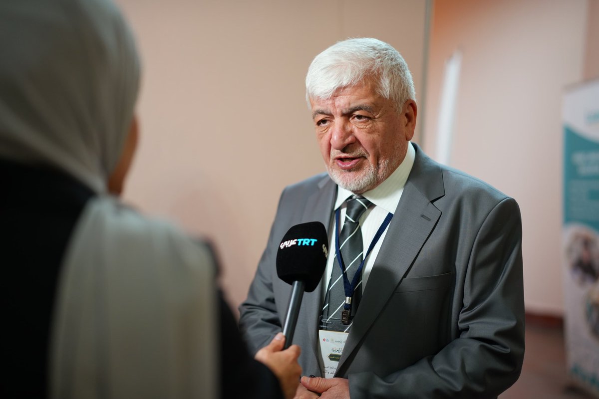 adcfsm's tweet photo. “Uluslararası Sempozyum Arapça Öğretiminde Yeterlilik, Çerçeveler Seviyeler ve Performans “ açılışı ve ilk oturumları gerçekleştirildi. 

افتتاح المؤتمر الدولي المشترك الأول "الكفاءة في تعليم اللغة العربية، الأطر والمستويات والأداء"، وانطلاق الجلسات الثلاث الأولى. https://t.co/v2f9zsbEgu