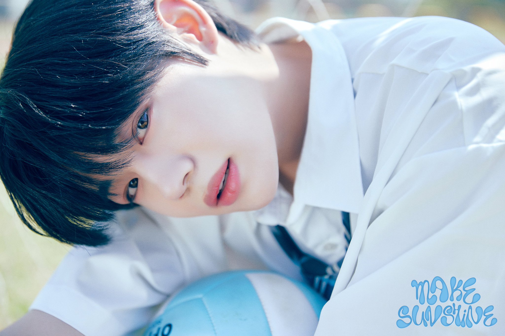 GLsZmZYa4AAMGo6.jpg:large