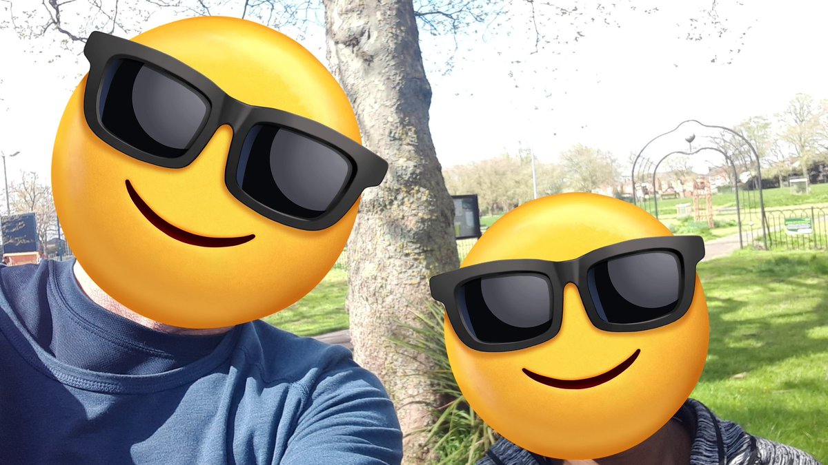 normantonparkDE's tweet photo. Late but better late than never. No been since Tuesday but the gang showed face for the weekend @FaridaLingard #unclesaj @zabbas_derbycab as chief @ASICSeurope shoe tester &amp; #agentbeard with our #britishilses - No losers, just winners in the springtime sun #LondonMarathon pending https://t.co/EF77fKJvHZ