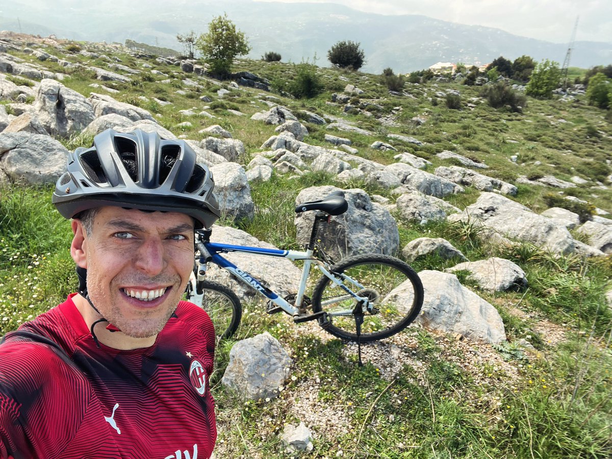 kaiikaram's tweet photo. #mountainbiking #mtein #lebanon 🇱🇧 #spring 30k length 530 meter elevation 🚴♀️ https://t.co/a0z5EG1HTq