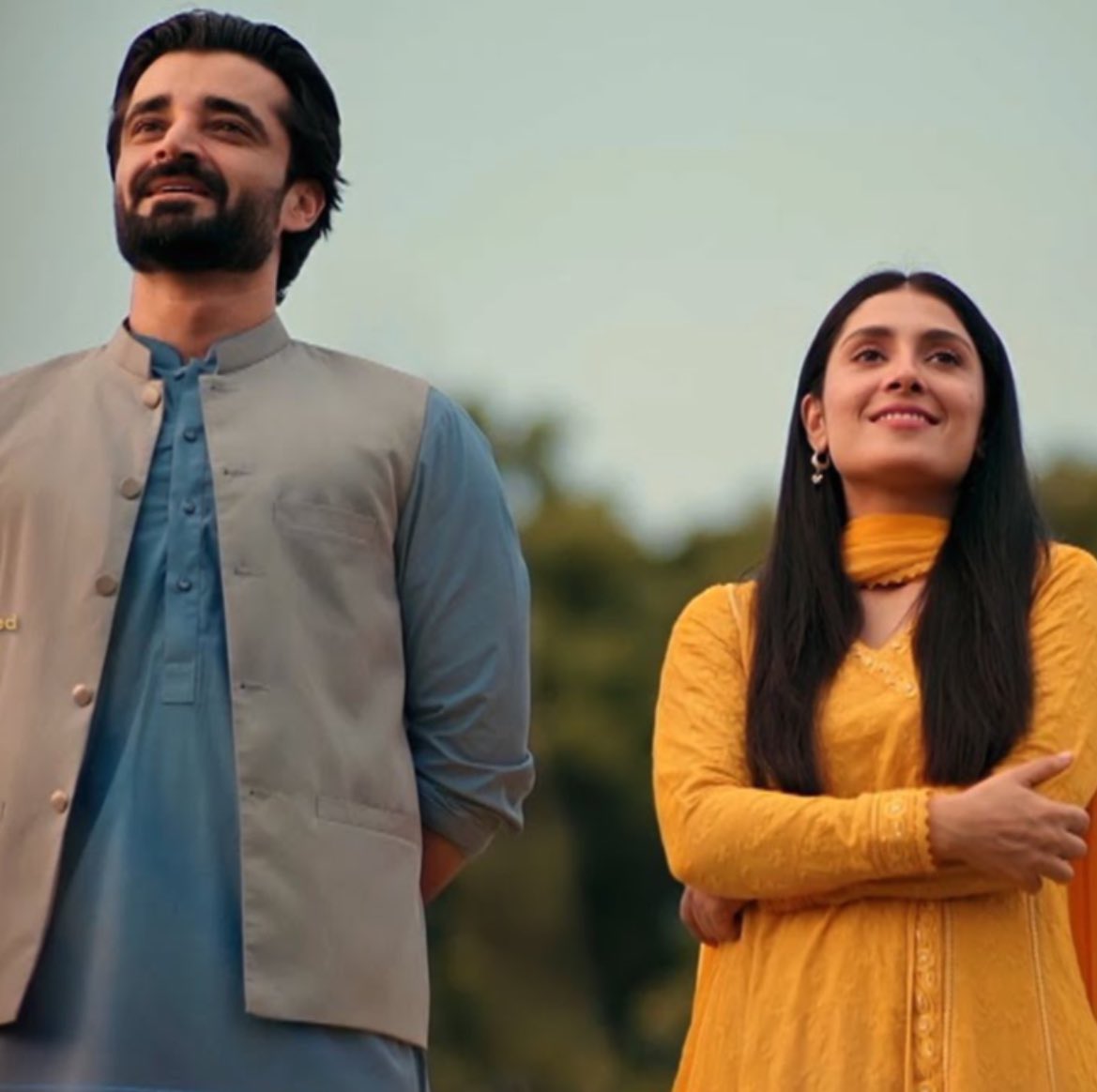 Stick with me, this is long, but I see a lot of hate for Mahnoor and while she is being really unfair and I am in support of Shehram…..we should understand her point of view. Shehram and Mahnoor were in love - but neither verbally expressed it. 1/10 #JaanEJahan #PakistaniDramas