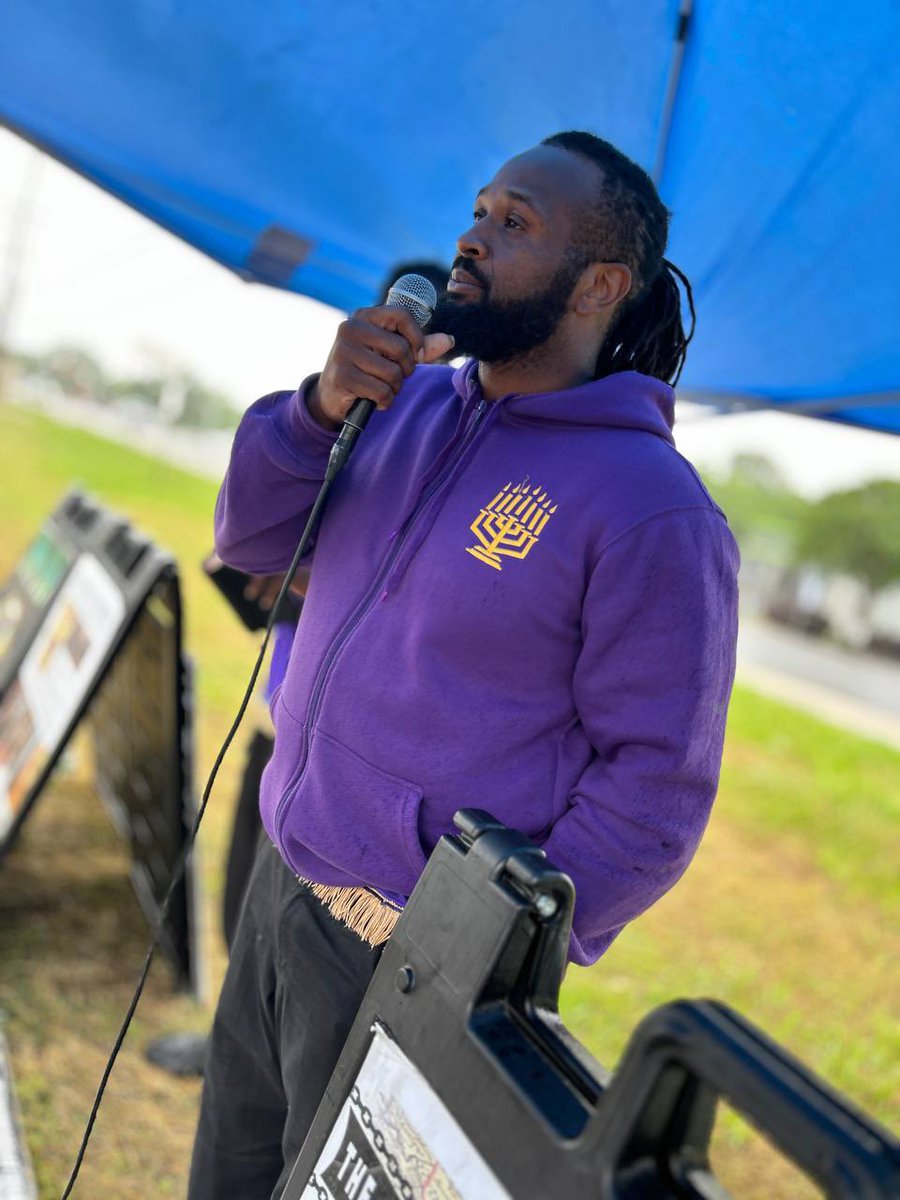 IuicShreveport's tweet photo. We Donβt Do This For Claps Or Money, We Do This For The Kingdom. π€΄πΏ
Luke 17:21 Neither shall they say, Lo here! or, lo there! for, behold, the kingdom of God is within you.
#Iuicshreveport #IUIC #IsraelunitedinChrist #Israelites #Shreveport #Ratchetcity https://t.co/P8QMKehdvC