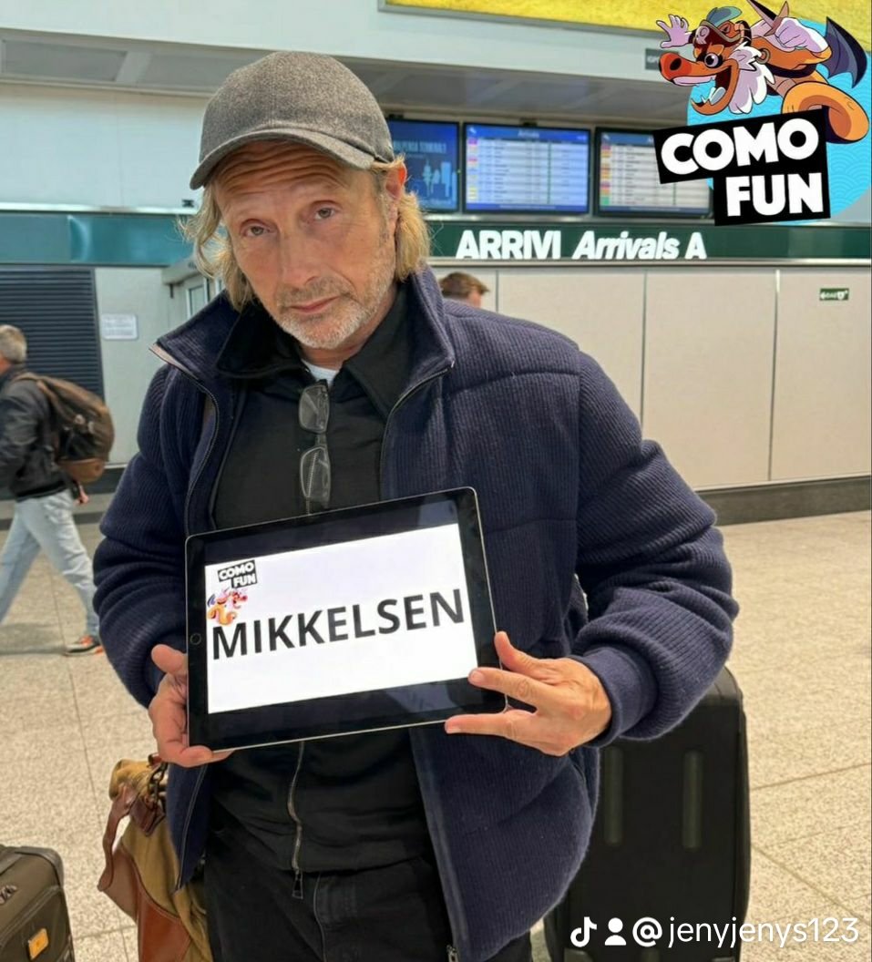 mads_always's tweet photo. Mads mikkelsen in como fun 🐉 https://t.co/Qj2k4poneN