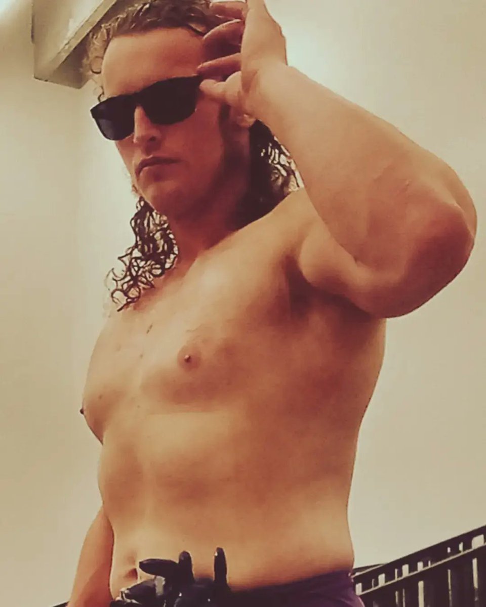 GameTimeLCMOX's tweet photo. 4 matches in two days💪

Check them out on https://t.co/ILlI9Lagih &amp; @TitleMatchWN in the coming weeks

#LIVEFORTHIS #WWE #AEW #ROH #WRESTLING https://t.co/Y29WQ6Qj5h