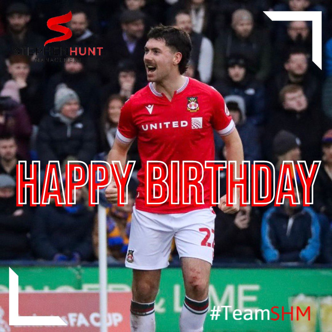 🎉 We’d like to wish a big happy birthday to @Wrexham_AFC Irishman @tomoconnor__ 🙌

Hope you’re having a great day Tom 🤝

#WxmAFC #TOC22 #TeamSHM