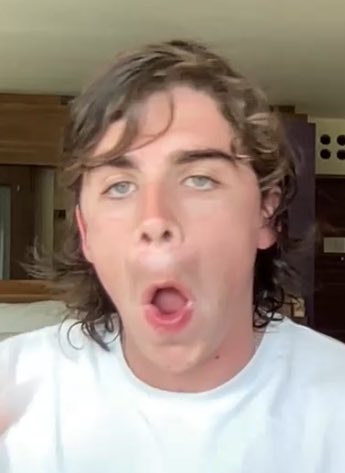 La cara que hago cuando me pongo rimel