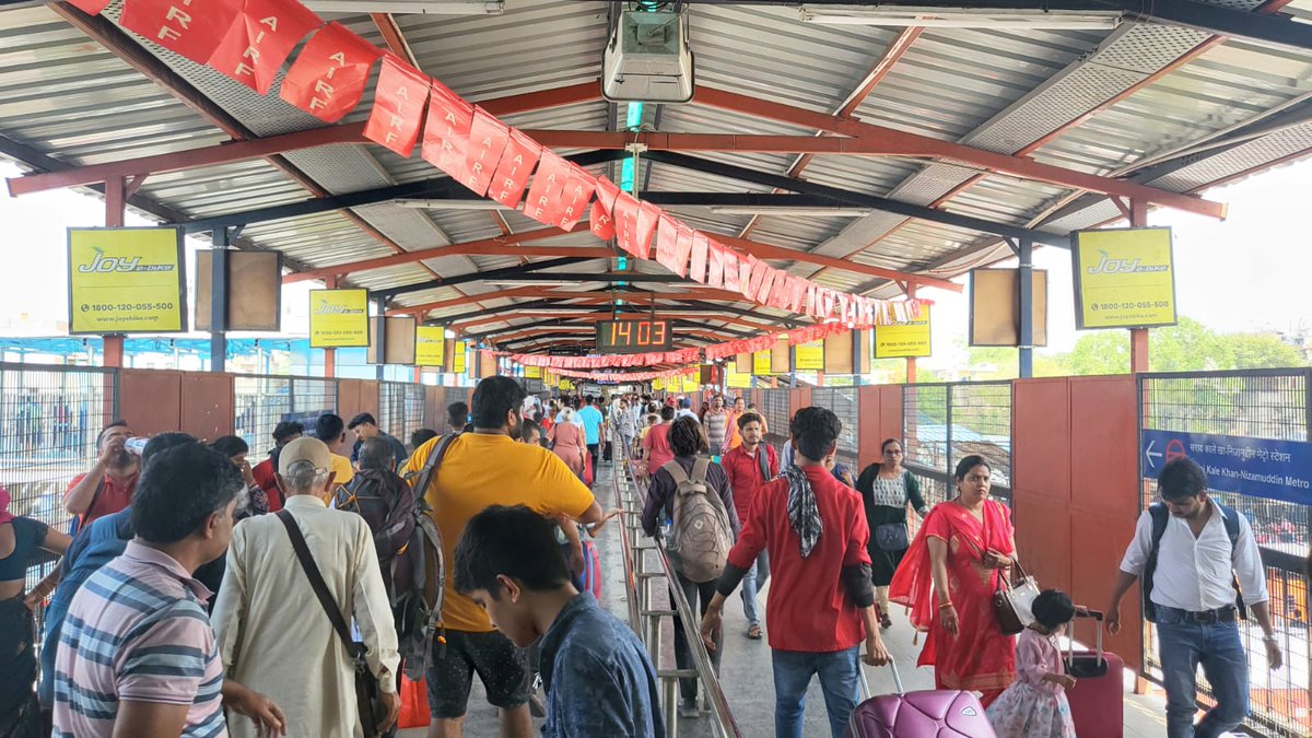 नॉर्दन रेलवे मेंस यूनियन  दिल्ली मंडल द्वारा AIRF के समस्त डेलिगेट का शताब्दी वर्ष के उपलक्ष्य में दिल्ली पधारने पर हार्दिक स्वागत है।
23 अप्रैल से 26 अप्रैल के कार्यक्रम के लिए नई दिल्ली रेलवे व हज़रत निज़ामुद्दीन स्टेशन पर साथियो के स्वागत के लिए विशेष व्यवस्था।
 #100yrsofAIRF