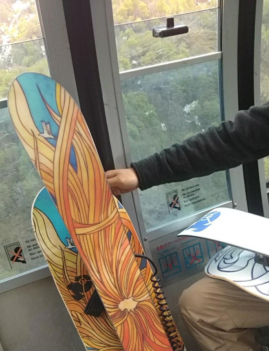 jack_snow's tweet image. スノスケしようぜ！（笑）
これはハマりますよ🤣

当店でレンタル可能です。ぜひご利用くださいませ！
みんなでワイワイやりましょー🤣🤣

#peacemakersnowskate
#スノスケ
#スノースケート 
#スノースケートレンタル 
#スノスケハイシーズン 
#こりゃハマる