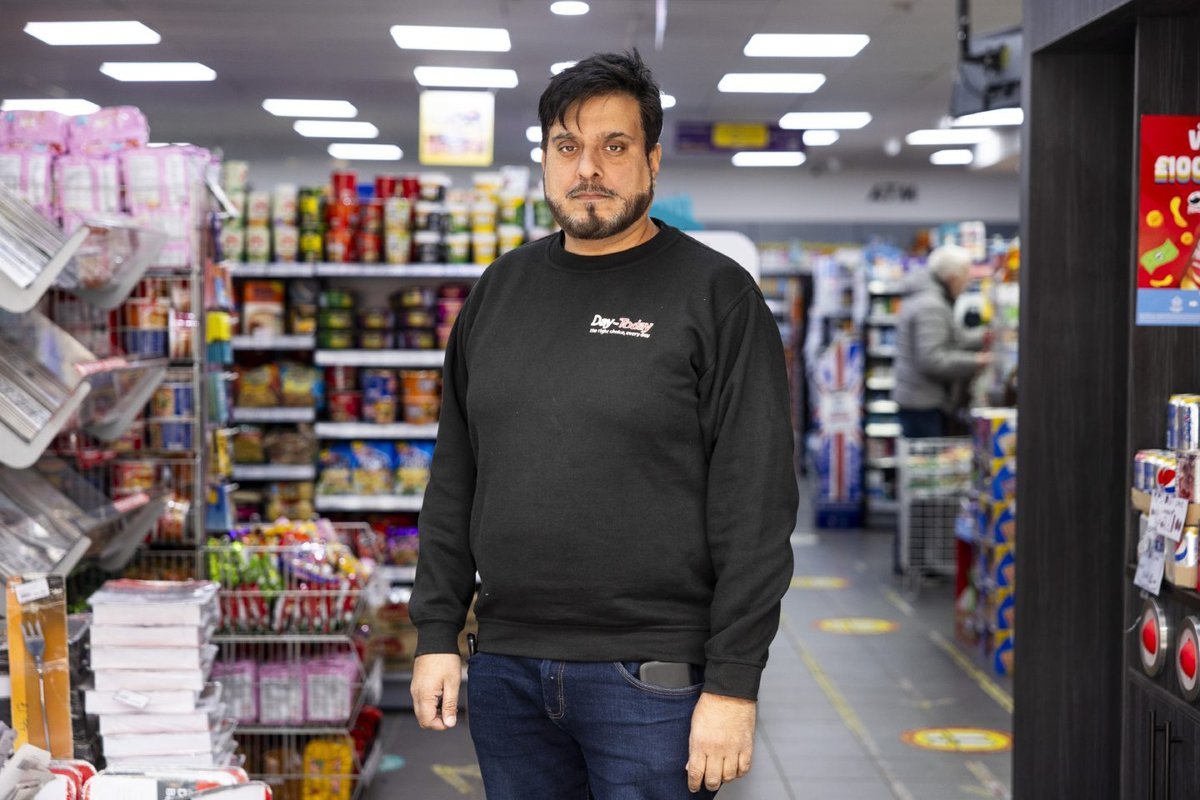 Soaring incidents of shoplifting across Scotland cost £69m last year as shock survey reveals nine out of 10 stores suffered violent events every week dlvr.it/T5pThT