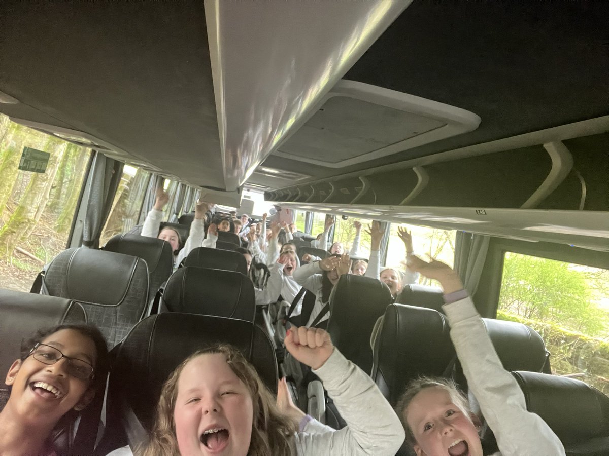 We’ve arrived! 🙌🏻🙌🏻🙌🏻 very excited children and the teachers too! 🥳