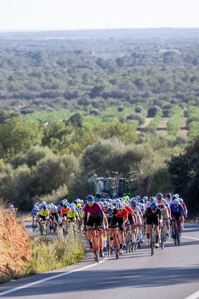 Stage 3 of 3 Dias Mallorca yesterday was insanely hard. I managed to stick with the group but burnt a lot of matches. I was hoping the final stage today would be 💪- but I didn’t have the power to stay with the mad pace. Gave it my all. Bike racing is so heartbreaking at times!