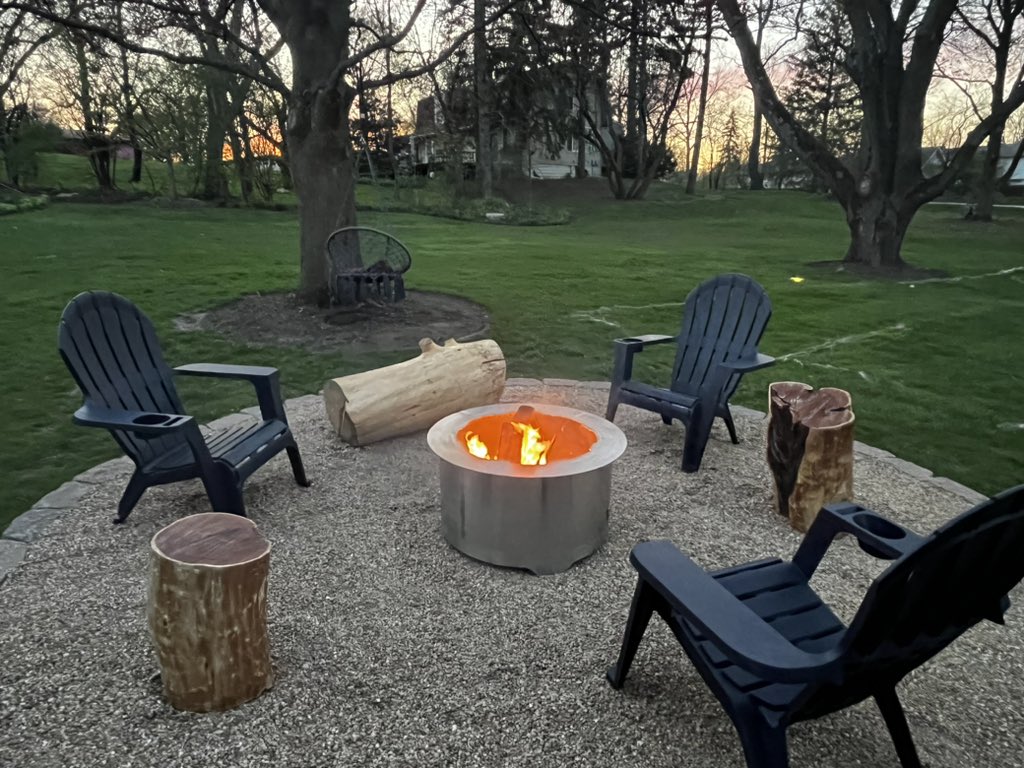 Fire pit has provided opportunity to include more functional fitness into my #fitleaders routines. Splitting wood 🪵 for fuel & fitness. #sundayvibes