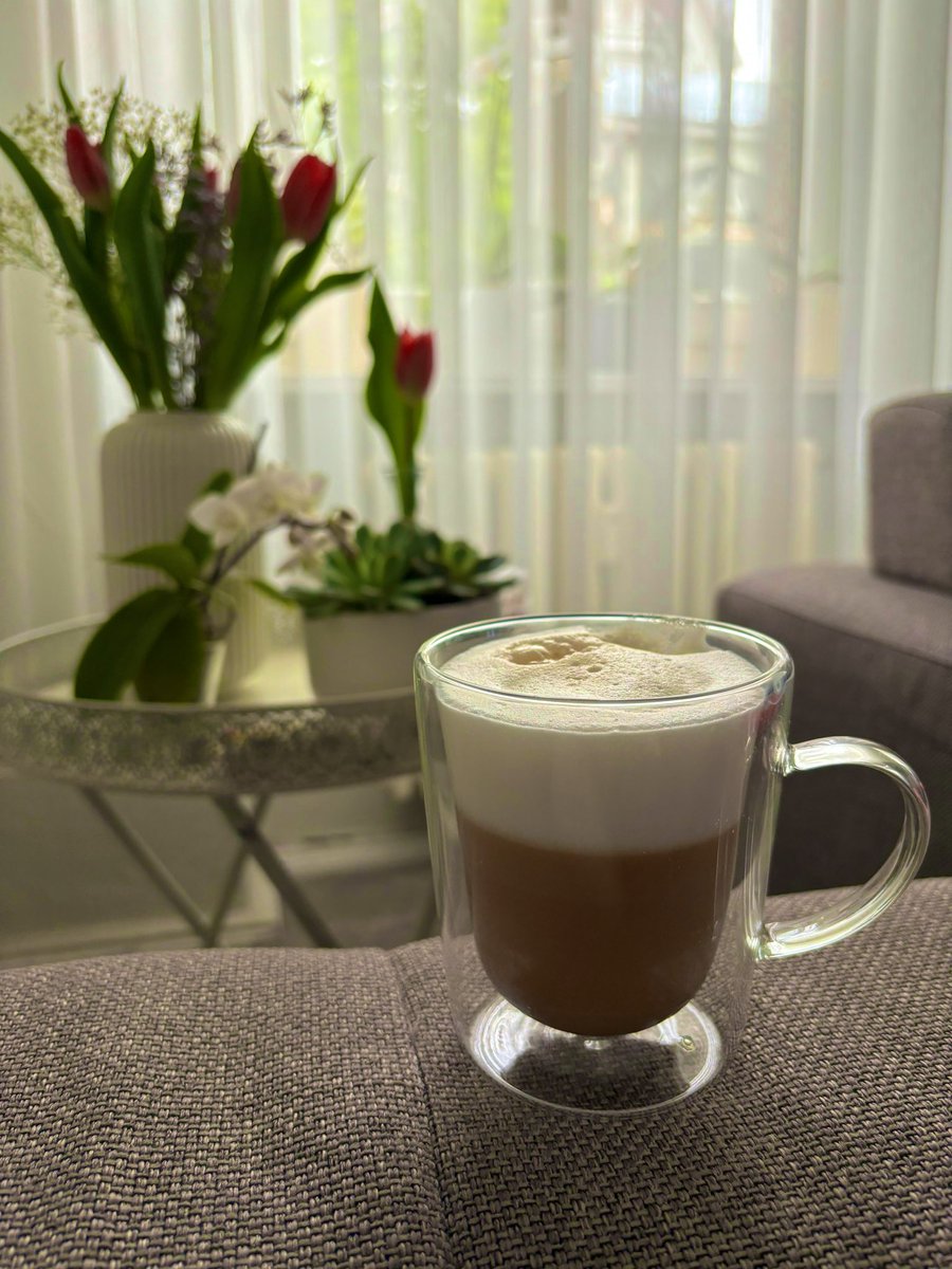 En iyi mekanda kahve keyfi 😂🤭 (evde)😃#iyipazarlar