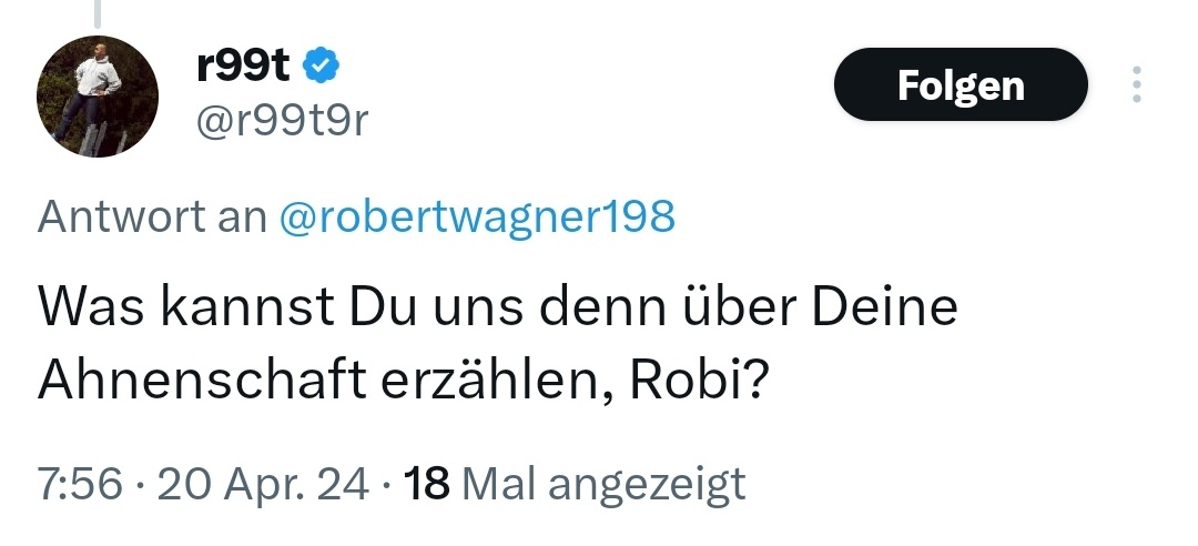 Oh, kein Thema. Mein Großvater, der vor meiner Geburt gestorben ist, war ein strammer Nazi, trug Hitlerbärtchen und nannte meinen Onkel nicht zufällig Adolf. Ich bin alles andere als stolz auf ihn. Ob er auch Mitglied der NSDAP war, weiß ich aber nicht.