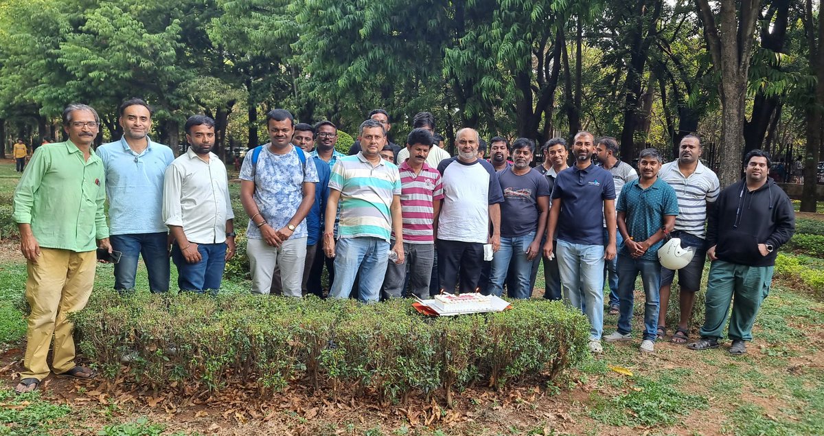 Celebrated #MensHelpline10Yrs at Cubbon Park Bengaluru, with a yummy 🎂 Cheers to 10 years of support and guidance! Happy anniversary to SIF One Helpline (8882-498-498), providing essential assistance to men in need. Here's to many more years of making a positive impact! 🎉
