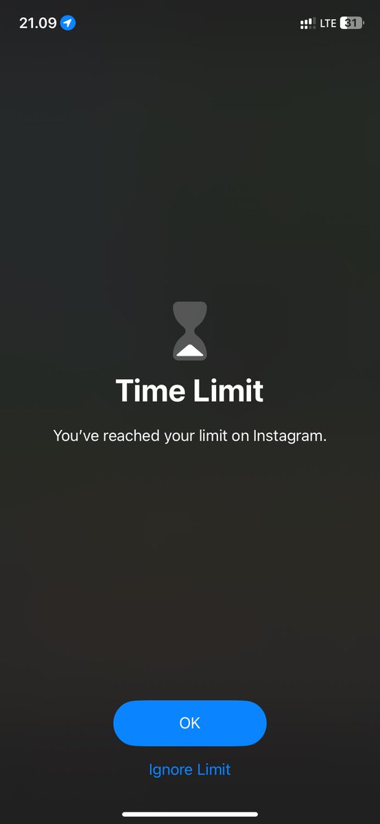 AbdullahGFR's tweet photo. @vatimarusalka Di iphone gw pake ini, dan lumayan cukup membantu sih buat ngurangin screen on time. https://t.co/xWsGbWiXfo