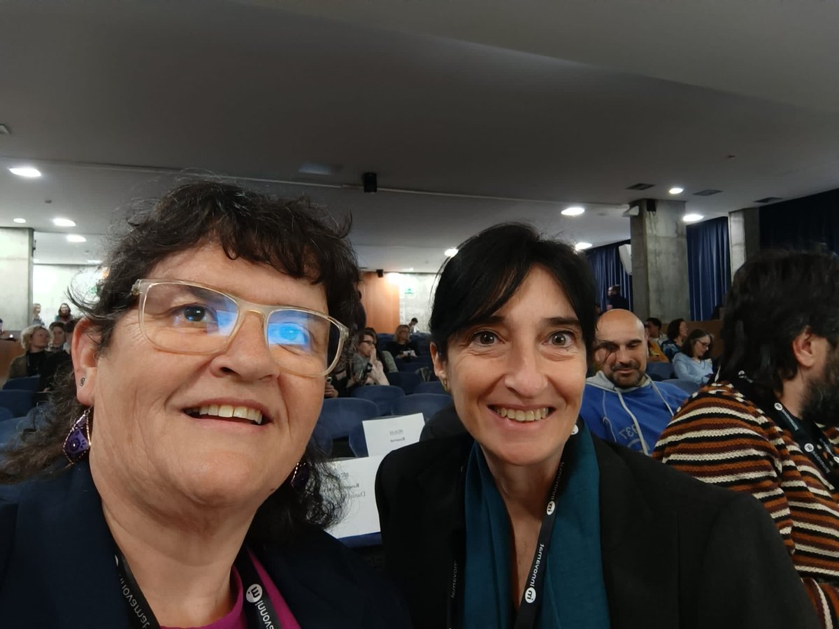 Xarxa d'Educador@s per a una Ciutadania Global (@ecgxarxa) on Twitter photo <a href="/EduglobalStem/">EduglobalSTEM</a> <a href="/cescayora/">Cesc Ayora</a> <a href="/STEAMConfBCN/">STEAMConf Barcelona 2024</a> <a href="/edualter/">Edualter</a> <a href="/escolapau/">Escola de Cultura de Pau</a> Enhorabona, <a href="/uruguinart/">Oriol Guinart (Uru)</a> i <a href="/cescayora/">Cesc Ayora</a>! Nosaltres som les que vam guanyar en la categoria Recurs co-creat per docents de diferents centres! <a href="/EduglobalStem/">EduglobalSTEM</a> <a href="/cescayora/">Cesc Ayora</a> <a href="/STEAMConfBCN/">STEAMConf Barcelona 2024</a> <a href="/edualter/">Edualter</a> <a href="/escolapau/">Escola de Cultura de Pau</a> Enhorabona, <a href="/uruguinart/">Oriol Guinart (Uru)</a> i <a href="/cescayora/">Cesc Ayora</a>! Nosaltres som les que vam guanyar en la categoria Recurs co-creat per docents de diferents centres!