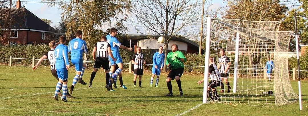 TheEarsham's tweet photo. Although he will still be involved behind the scenes, Tom will be a big miss on a Saturday afternoon. All the best, Tom. Earsham Legend 🧡🖤🦦 https://t.co/2RZwAnzH4y