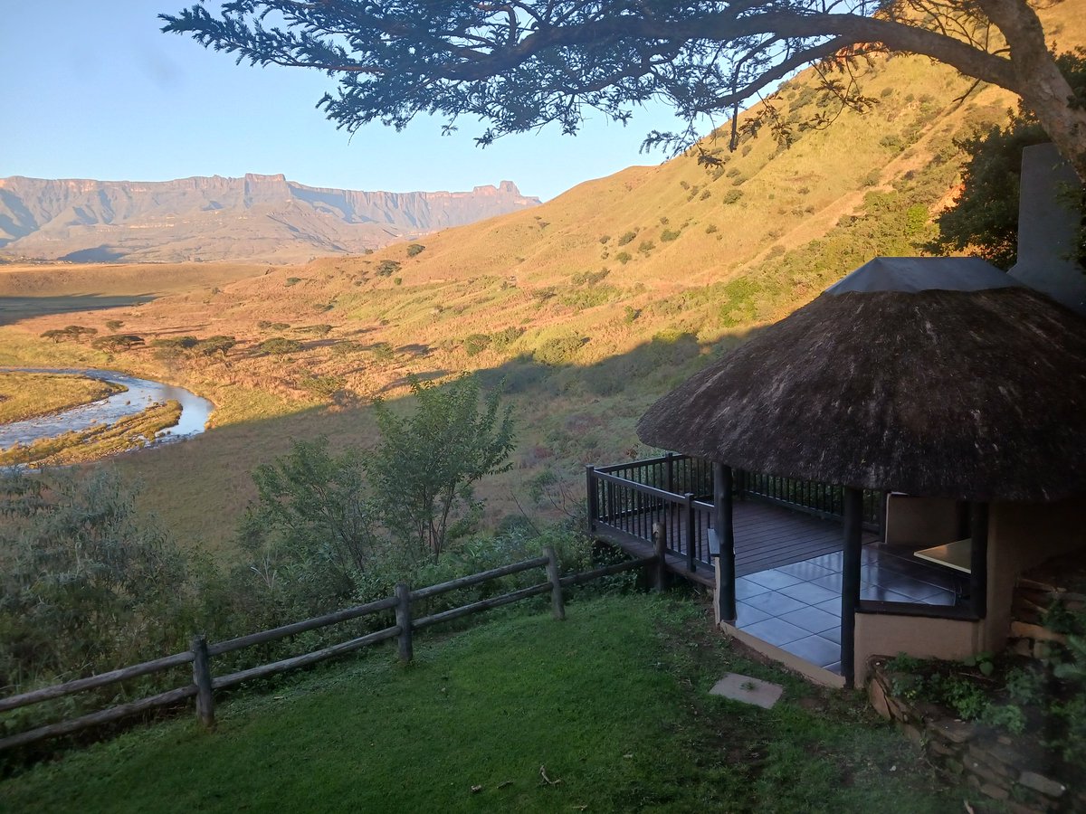 TantiDeepstrSA's tweet photo. Boys Out ...#Hlalanathi #Drankensburg #Bergville https://t.co/1u7ExnW0o4