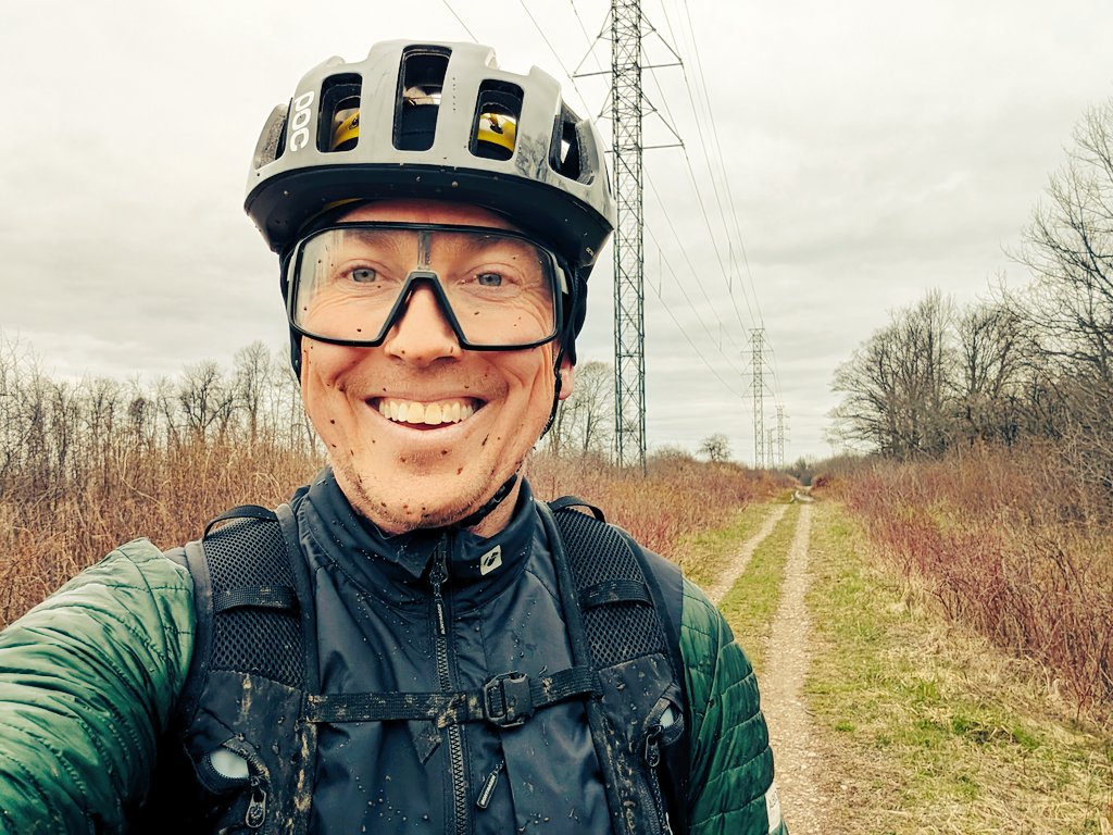 Trying to find some mud in preparation for @Paris2Ancaster, which I am woefully unprepared for...hope you all got out and rode bikes this weekend!