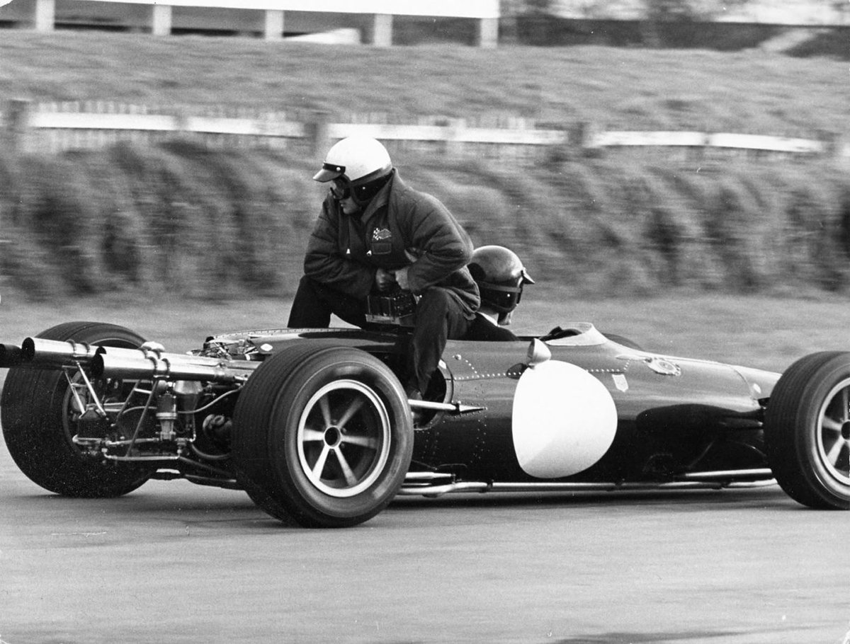 . 🏁dan gurney great britian test 1966 #F1 🏁 Daniel Sexton 'Dan' Gurney (USA) (Anglo American Racers), Eagle T1F - Climax FPF 2. 8 L4With an engineer riding astride the body to monitor the engine and make adjustments, Dan Gurney laps Goodwood in preparation for the1966 Form...