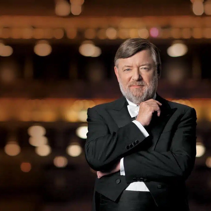 All of us at the LPO are so sad to hear of the death of Sir Andrew Davis CBE, who led so many wonderful productions at Glyndebourne from 1973, leading to his appointment as Music Director from 1989 to 2000.