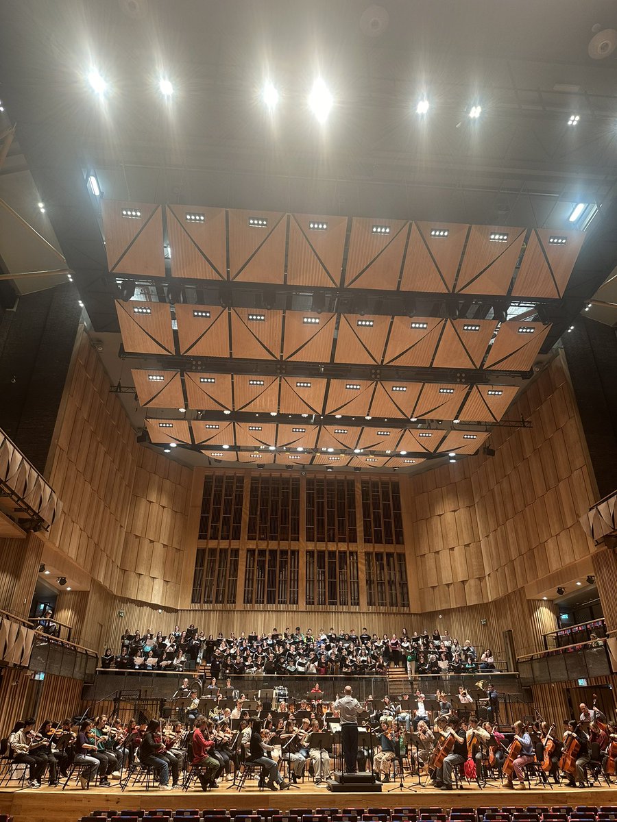 Naomi Charatan tweet media