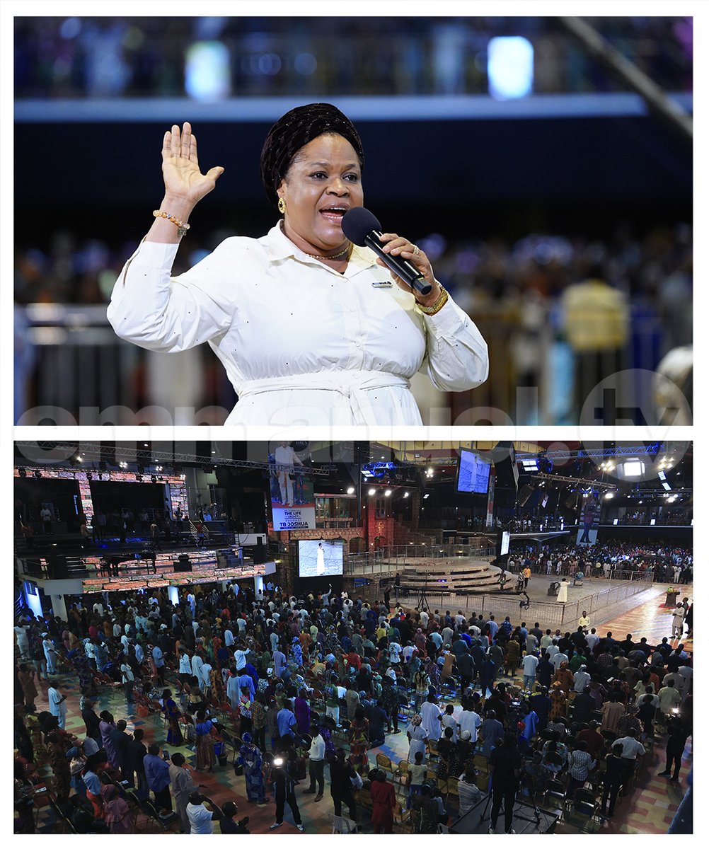 Pastor Evelyn Joshua tells the people to pray: “Lord Jesus, establish Your kingdom in my life, in my heart; strengthen my determination and desire to come to You, to follow You. Grant my body and soul a heart that does not bear grudges. Give me a heart that is pure, humble,…