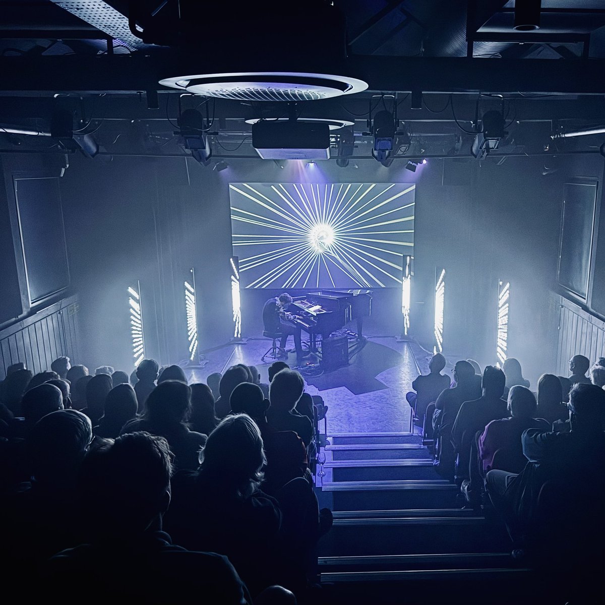 Samuel Sharp tweet media