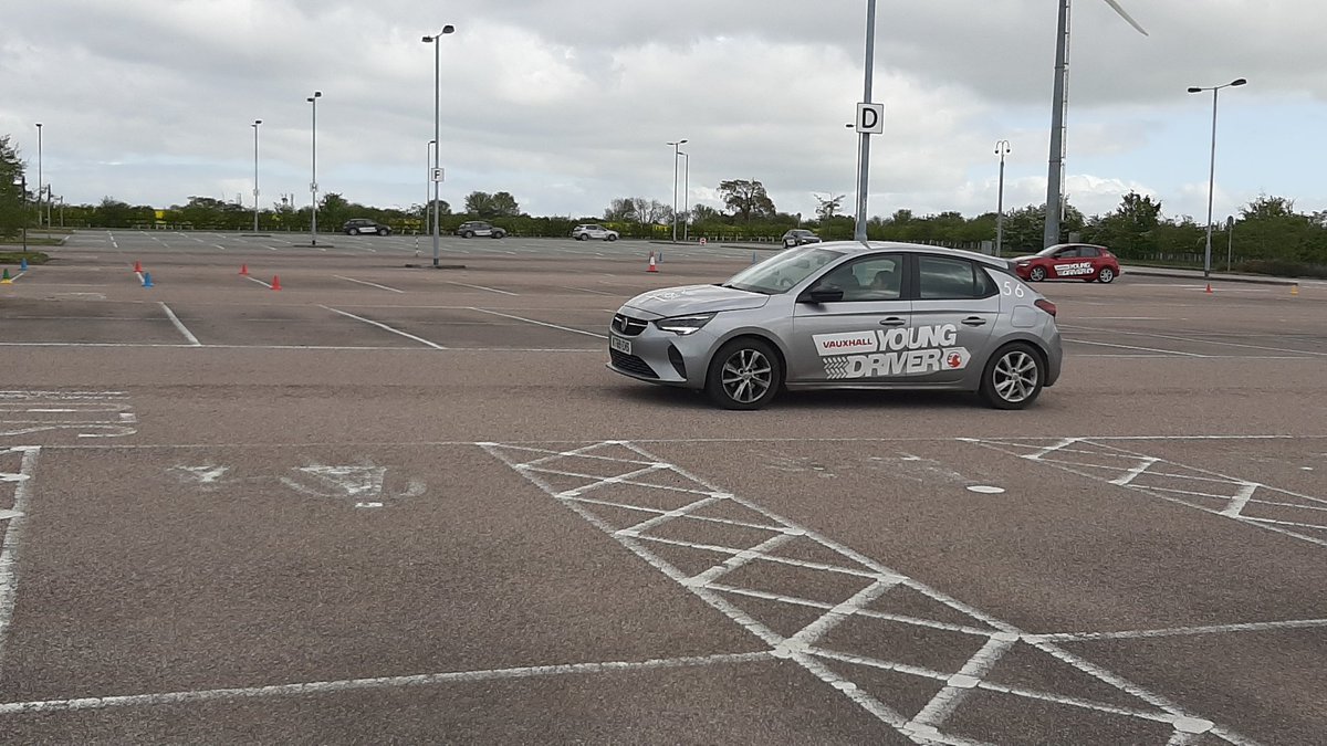 CoachingSimpson's tweet image. Stuck for present ideas?

I'm a big fan of #experiencesoverthings as most of us don't really need more stuff!

It's my daughter's 2nd @youngdriver lesson &amp;amp; she had great fun learning q life skill.

@apdouk #giftideas #reducetheclutter 
(Not an ad,  just something we love)