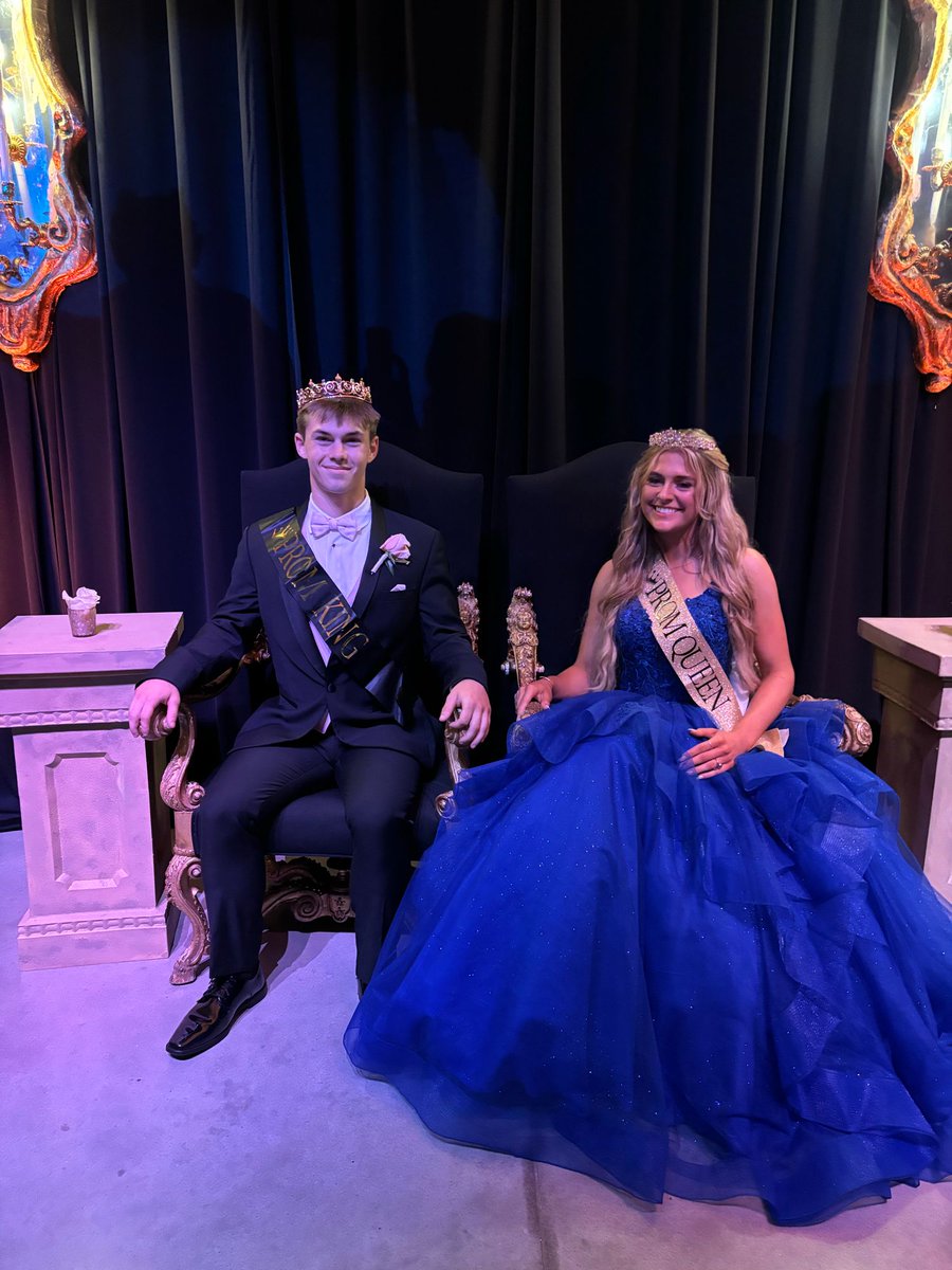 It was a fantastic night for prom!! The event center was transformed into a masquerade ball with the most beautiful decorations and setup. Big shoutout to our senior class officers and everyone who played a part in making this memorable evening.