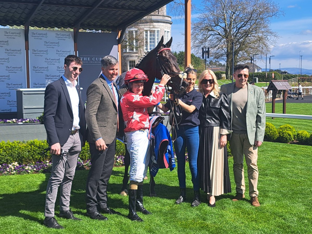 Irishracing.com Live (@irishracing365) on Twitter photo Follow Me & Shane Foley with winning connections <a href="/curraghrace/">The Curragh Racecourse</a> <a href="/rosullivan82/">Ross O'Sullivan</a> Follow Me & Shane Foley with winning connections <a href="/curraghrace/">The Curragh Racecourse</a> <a href="/rosullivan82/">Ross O'Sullivan</a>