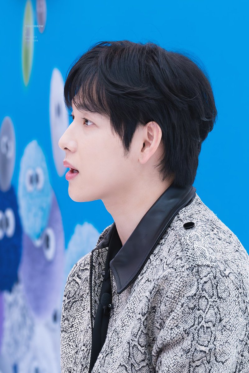 내일/tomorrow tweet media