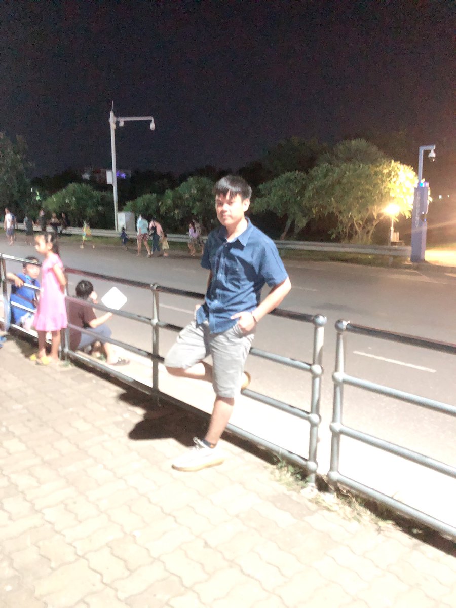 ຍັງລໍຢູ່ນະຖ້າມີເວວາມາຫາກັນນ່ອຍແຄມຂອງຍັງຄ່ອຍຢູ່ເດີ🥰🥰🥰