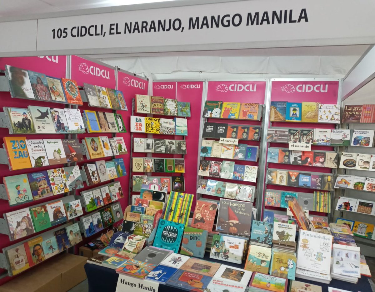 ¡Último día de la Fiesta del Libro y la Rosa! Estamos en el stand 105 de Editorial Cidcli. Centro Cultural Universitario de 10:00 a 19:00 horas. #UNAM #FiestadelLibroylaRosa #librosparaniñosyniñas #literaturainfantilyjuvenil #librosilustrados #SácaleJugoALaLectura #CDMX