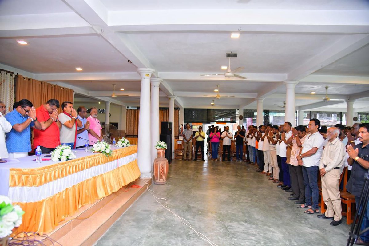 Meetings in Puttalam and Polonnaruwa districts, discussing May Day celebrations alongside with State Ministers and MPs. Collaborative efforts set the stage for a momentous May Day!