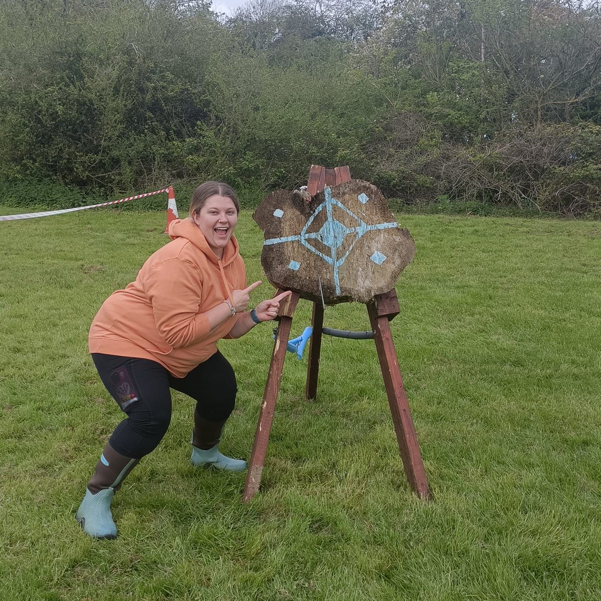 3rd Biggleswade Brownies are having a fantastic Games themed Pack Holiday at Mollivers. With some top instruction from Katie and Steph they have been learning how to throw Angels and the nearly Guides had a brilliant time having a shot at the Axes