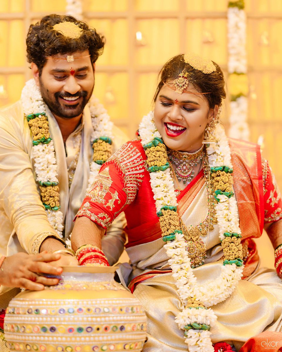 Congratulations @iamThiruveeR and #KalpanaRao ♥️ Best wishes on your new beautiful journey ✨💞