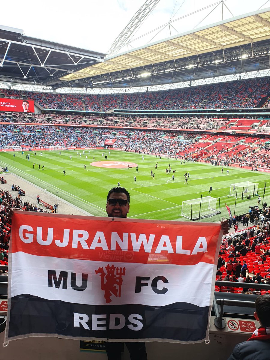 Our fans. No words. Gujranwala represented at Wembley! #mufc