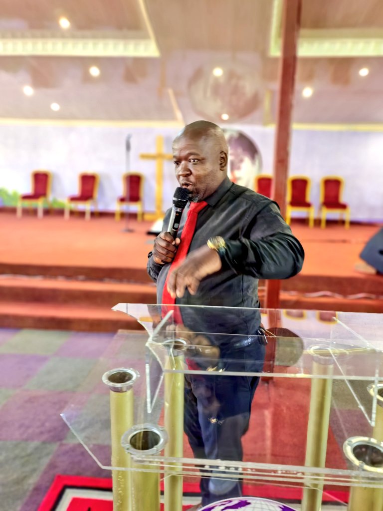 Deacon L. Mofokeng welcomed today's offering from the congregation.
#SundayService #PLWC23 #SeeIamDoingANewThing #BishopDCNkosi