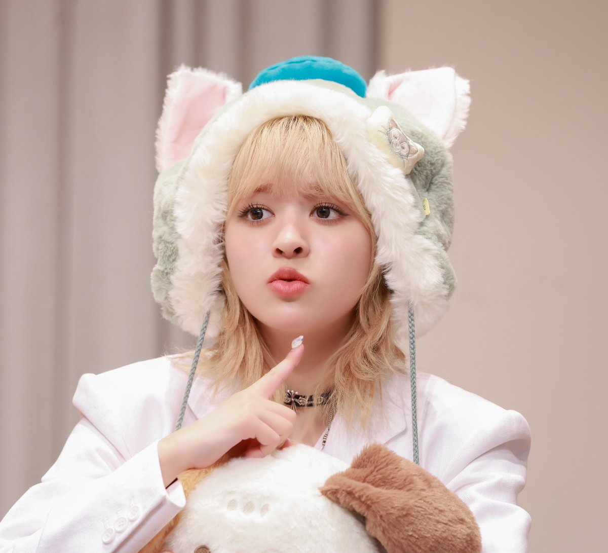 nmixxbutton's tweet photo. the ONE and ONLY #릴리 
#NMIXX #엔믹스
#릴리 #LILY https://t.co/UTweYTj1OX