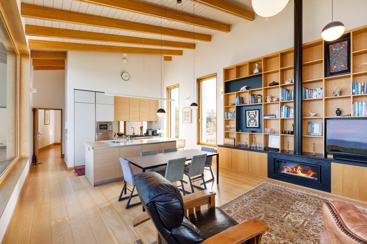 Christie’s Real Estate (@christieshomes) on Twitter photo Discover The Lake House, a contemporary marvel by an award-winning architect. See more: bit.ly/49zR8aY
——
The Lake House
Listed for $3,870,968 by <a href="/Sherry_Fitz/">Sherry FitzGerald</a>
#dublinireland #architecture #luxuryrealestate #christiesinternationalrealestate Discover The Lake House, a contemporary marvel by an award-winning architect. See more: bit.ly/49zR8aY
——
The Lake House
Listed for $3,870,968 by <a href="/Sherry_Fitz/">Sherry FitzGerald</a>
#dublinireland #architecture #luxuryrealestate #christiesinternationalrealestate